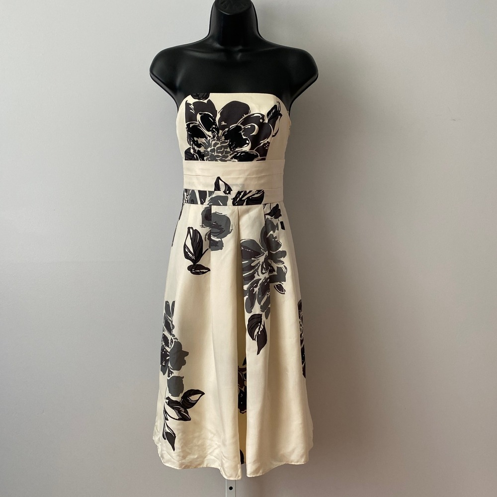 Ann Taylor Size 0 Cream Black Silk Floral Strapless Fit Flare Cocktail Dress